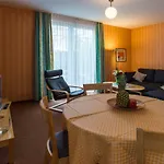 - Strandstr. 24