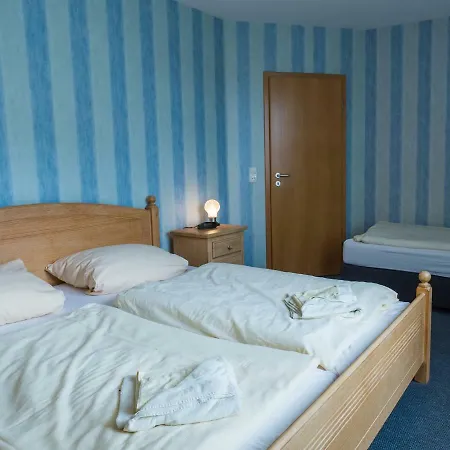 - Strandstr. 24 Karlshagen