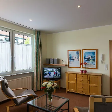 Apartman - Strandstr. 24 *