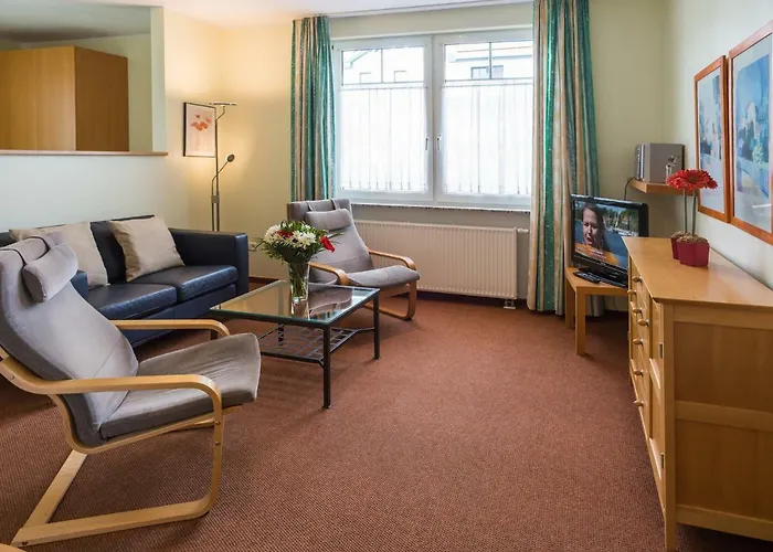 - Strandstr. 24 شقة